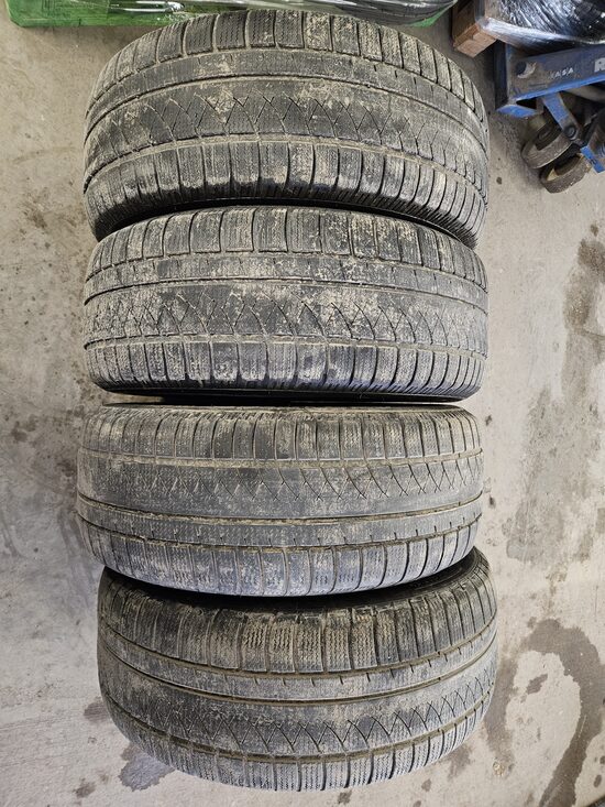 255/50R19 GT radial Champiro